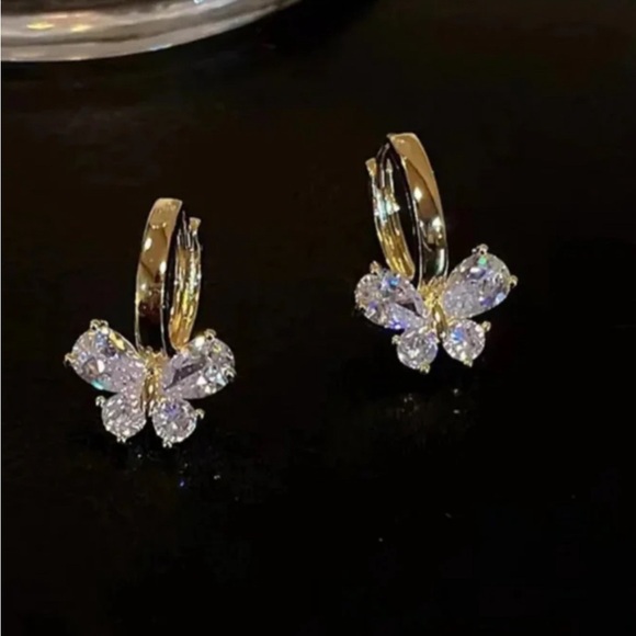 Gold Butterfly Earrings - Picture 3 of 4